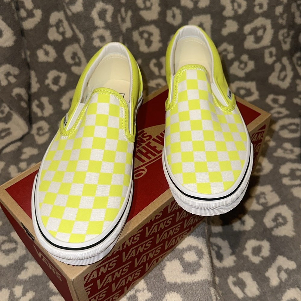 Vans Slip-On Checkerboard Skate Shoe Evening Primrose 😍 New 🆕 & Never Worn 😍